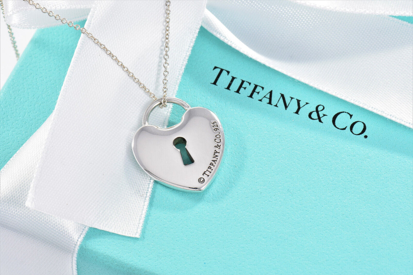 Tiffany & Co Sterling Silver Large Keyhole Heart Lock 16.5" Necklace Pouch Rare