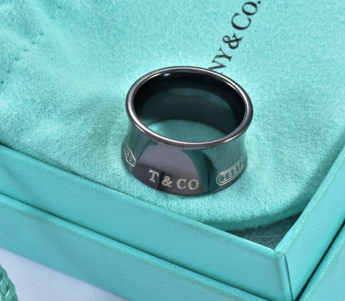 Tiffany & Co Titanium 1837 Wide Concave Band Size 6 Ring in Pouch Unisex Mens