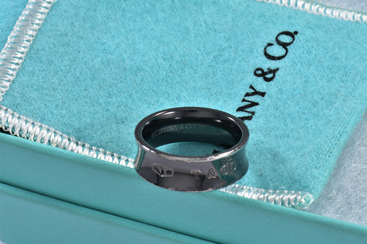 Tiffany & Co Titanium 1837 Medium Band Ring Size 6 in Pouch New Version Mens