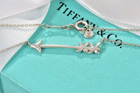 Tiffany & Co Sterling Silver Paloma Picasso Arrow Pendant 18" Necklace in Pouch