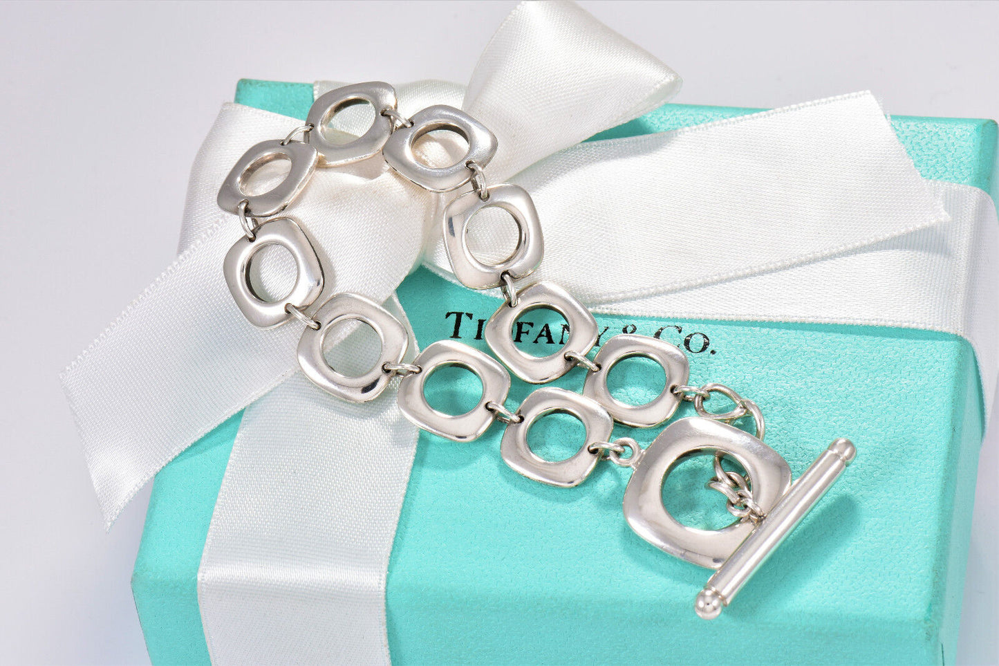 Tiffany & Co Sterling Silver Square Cushion Link Toggle Bracelet 7.75" in Box