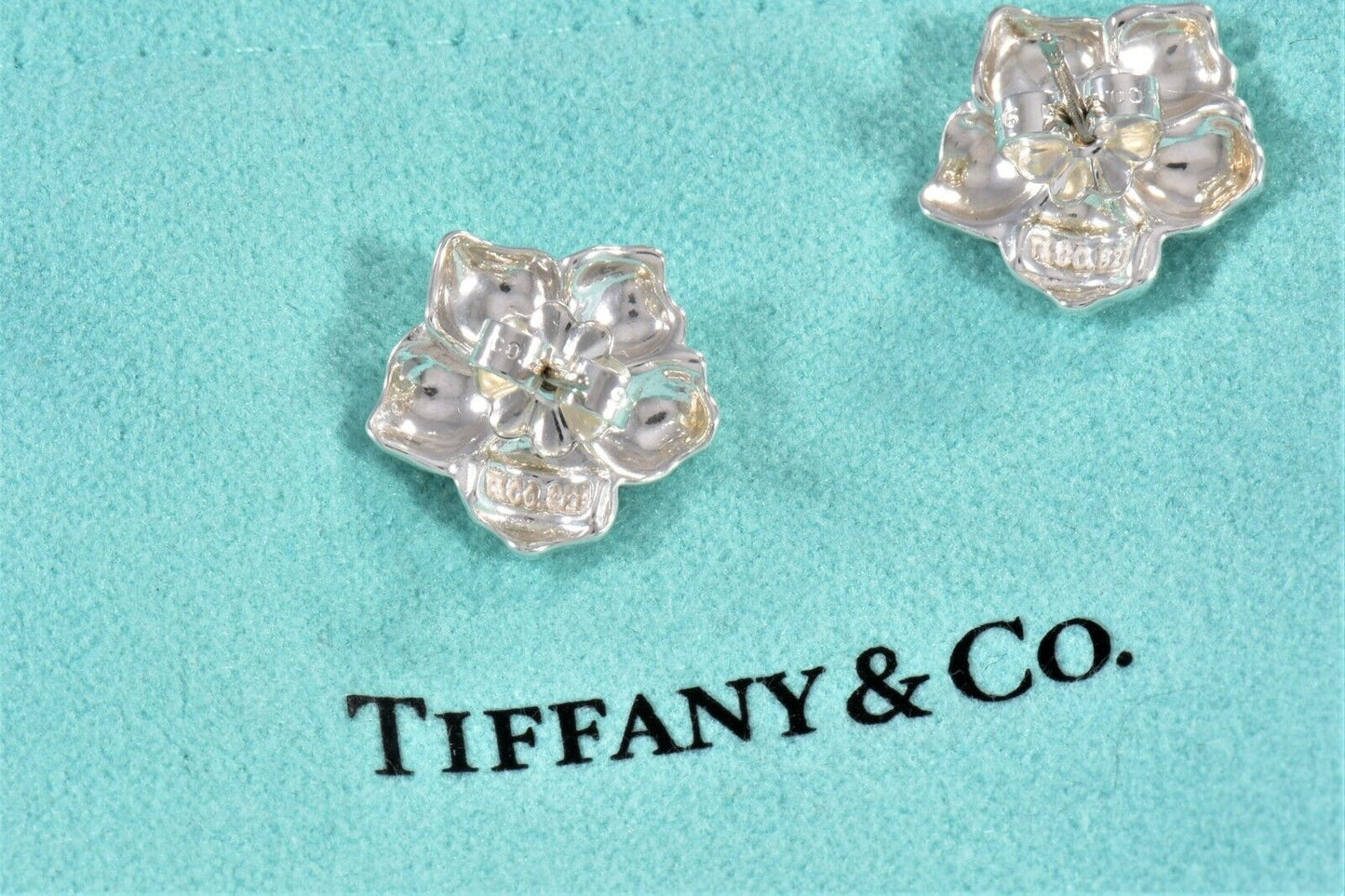 Vintage Tiffany & Co Silver Pearl Flower Petal Earrings in Box Pouch Rare Lovely