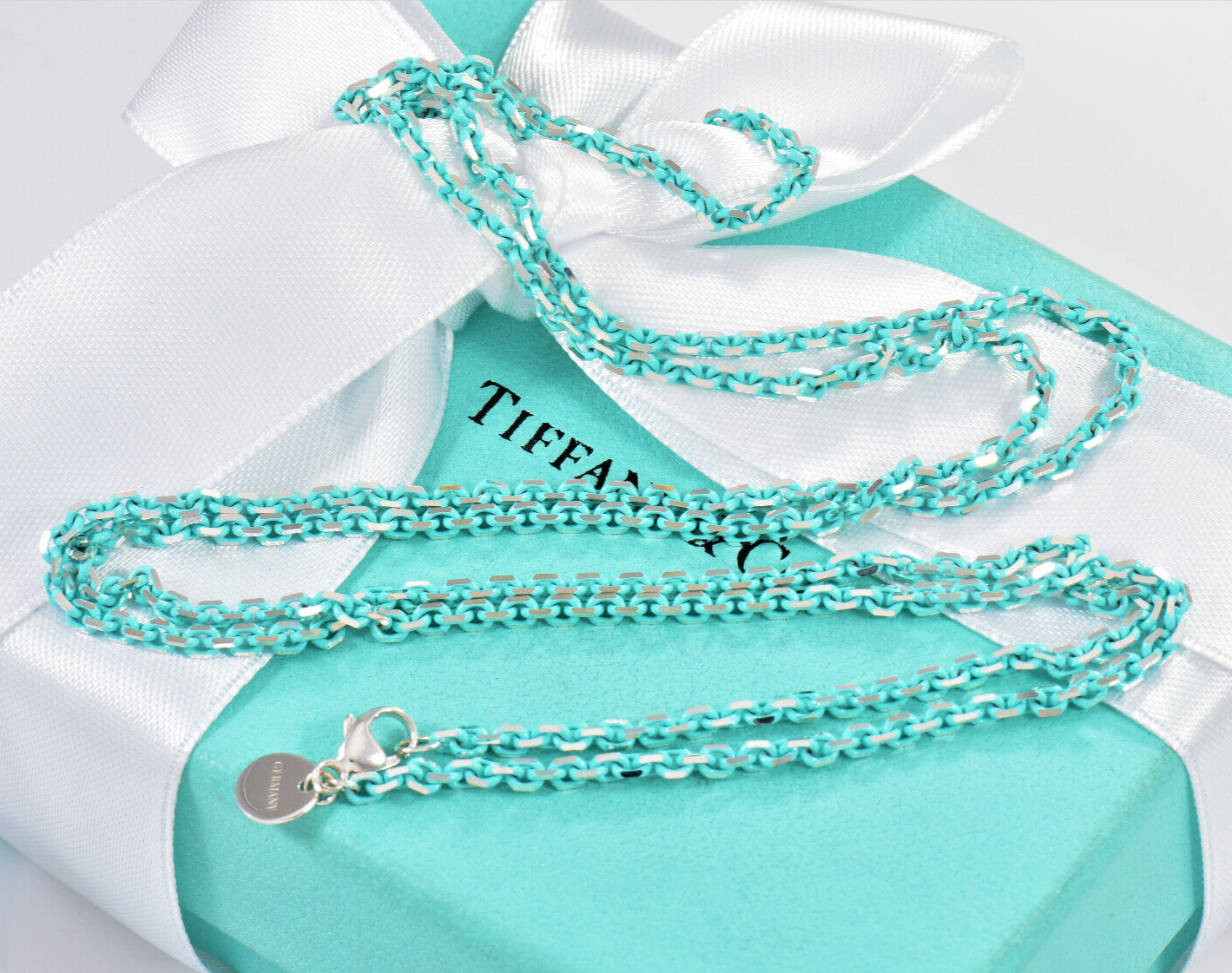 Tiffany & Co Sterling Silver 2.5mm Blue Enamel Sparkle Chain Link Necklace Boxed