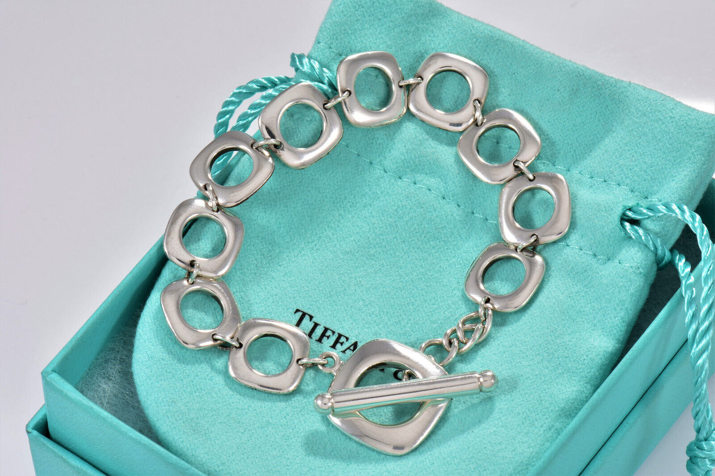 Tiffany & Co Sterling Silver Square Cushion Link Toggle Bracelet 7.75" in Box