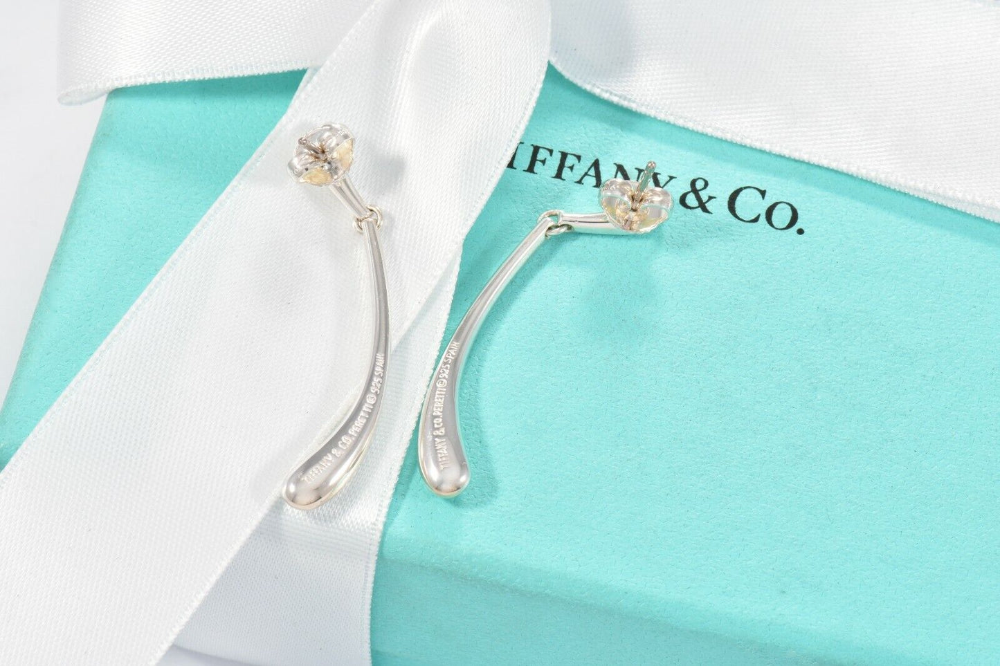 Tiffany & Co Elsa Peretti Sterling Silver Elongated Teardrop Dangling Earrings